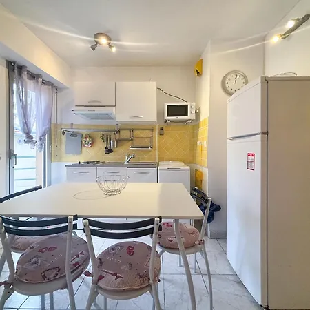 France - Wifi, 3 Pers, Hyper Centre * Νίκαια